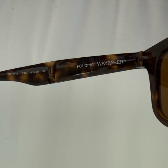 Rayban WAYFARER SUNGLASSES FOLDING CLASSIC
Light Havana Brown Classic G-15 - Picture 16 of 16